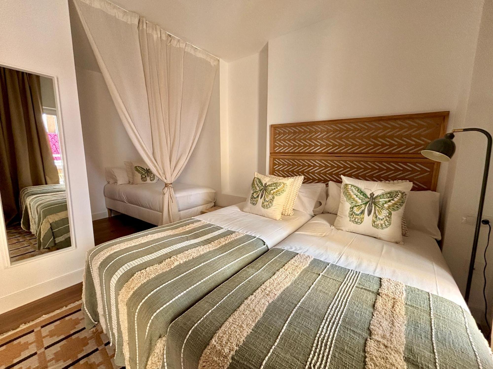Apartamento Eva Recommends Lineros Sevilla Exterior foto